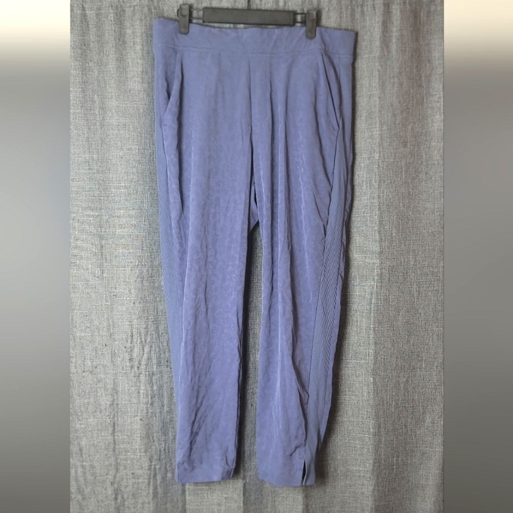 ATHLETA Brooklyn Textured Ankle Pant